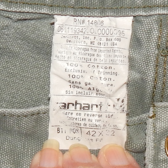 Men's Carhartt 42 x 32 Dungaree Fit Work Pants - Picture 5 of 5